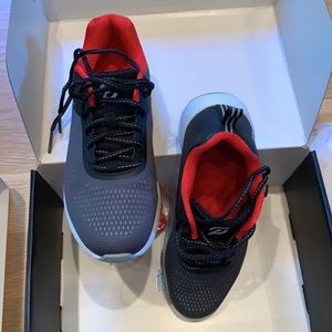 Peloton Circuit Runners size 8